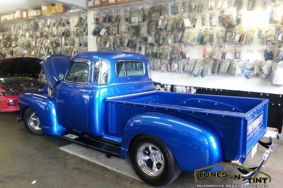 20140329_090355-960x638_c 1958 Chevrolet Pickup - Blue LED Lighting 